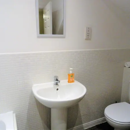 Apartment Comfortable And Welcoming Beatrix House By Cliftonvalley *