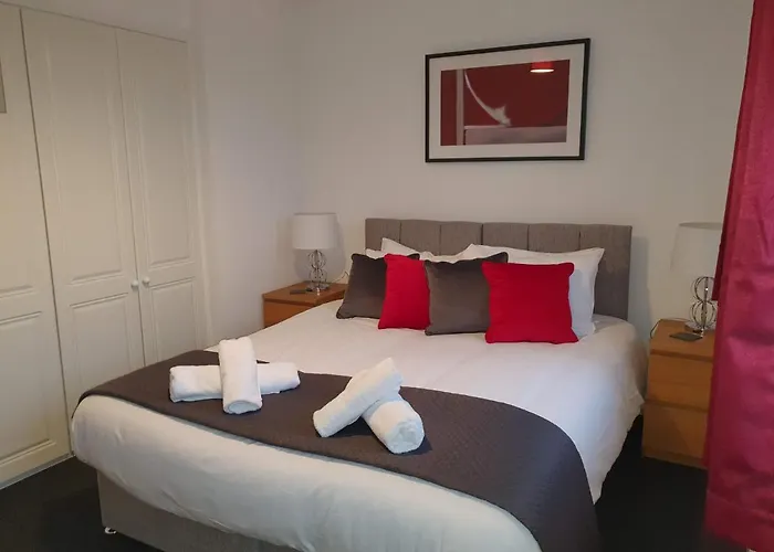 Comfortable And Welcoming Beatrix House By Cliftonvalley * 브리스틀