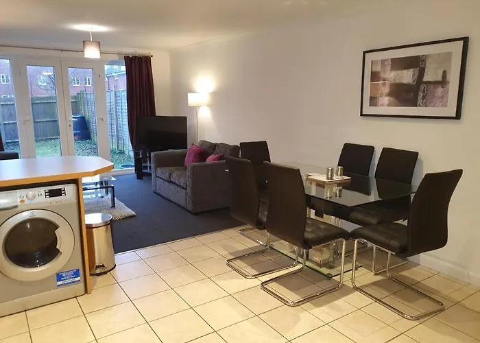 Comfortable And Welcoming Beatrix House By Cliftonvalley Apartament